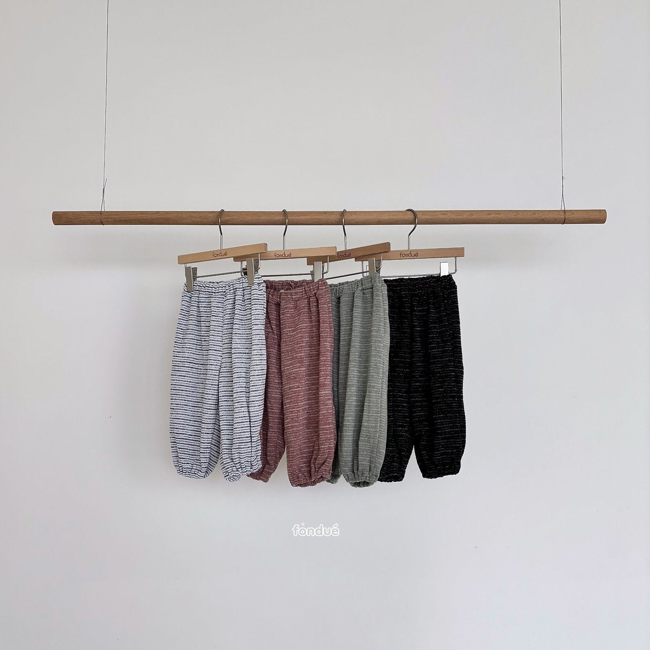 Pogeuni Gojangi Pants-fondue-11