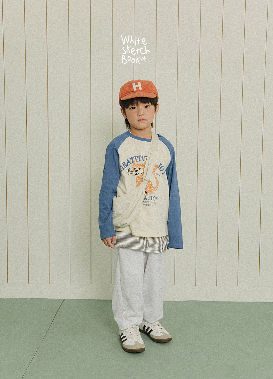 Kitten Raglan Contrast T-Shirt-wsb-17