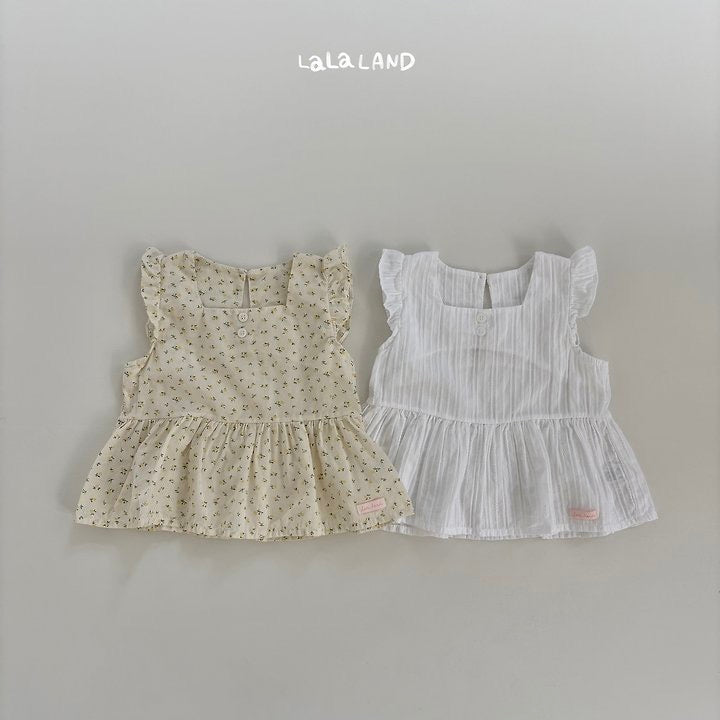 milky blouse-lalaland-7