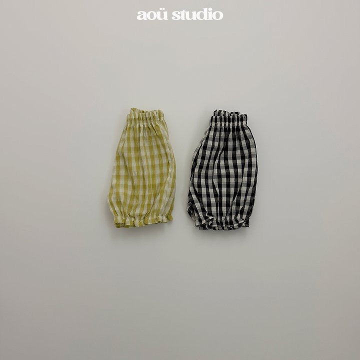 Moa Bloomers-aou-studio-11