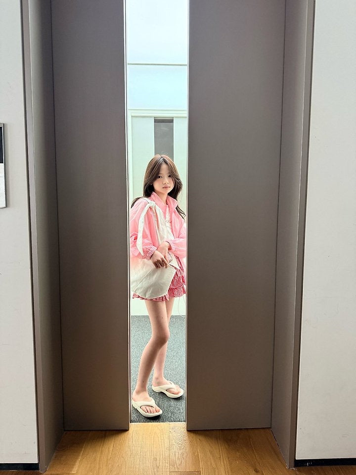 summer windbreaker jacket-comma-10
