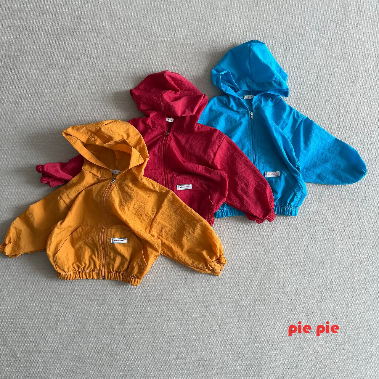 Balloon Windbreaker - pie-31