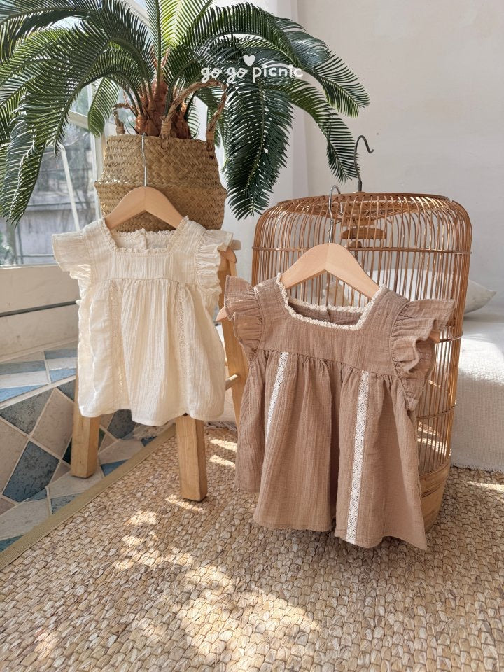 lily blouse-go go picnic-7