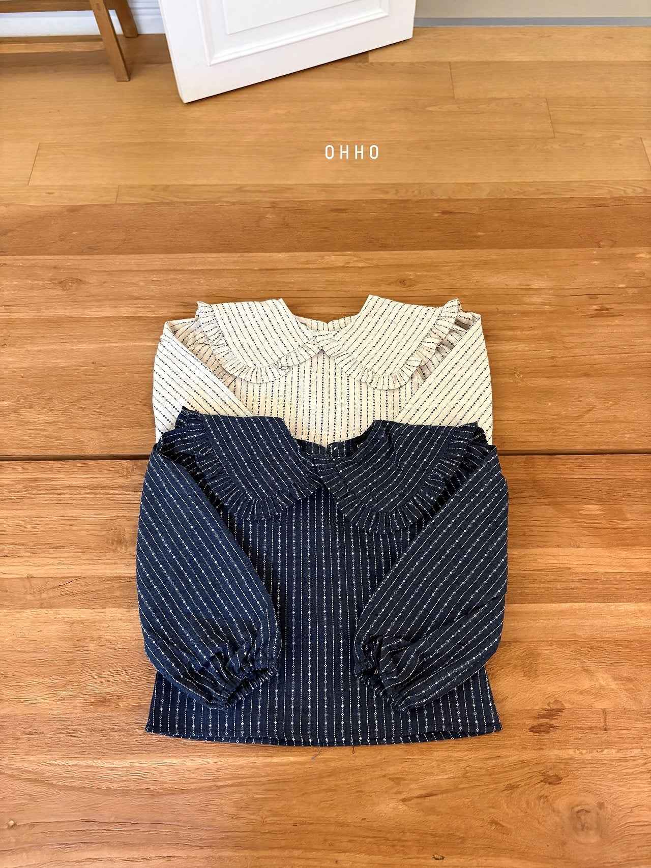 Sera Frill Blouse-ohho-11