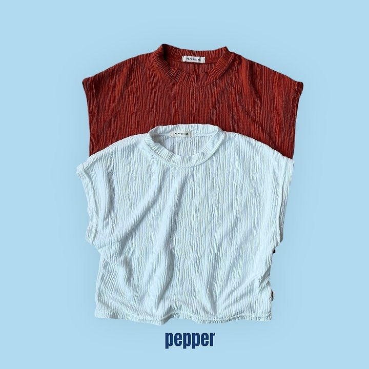 pleats tee-pepper-21