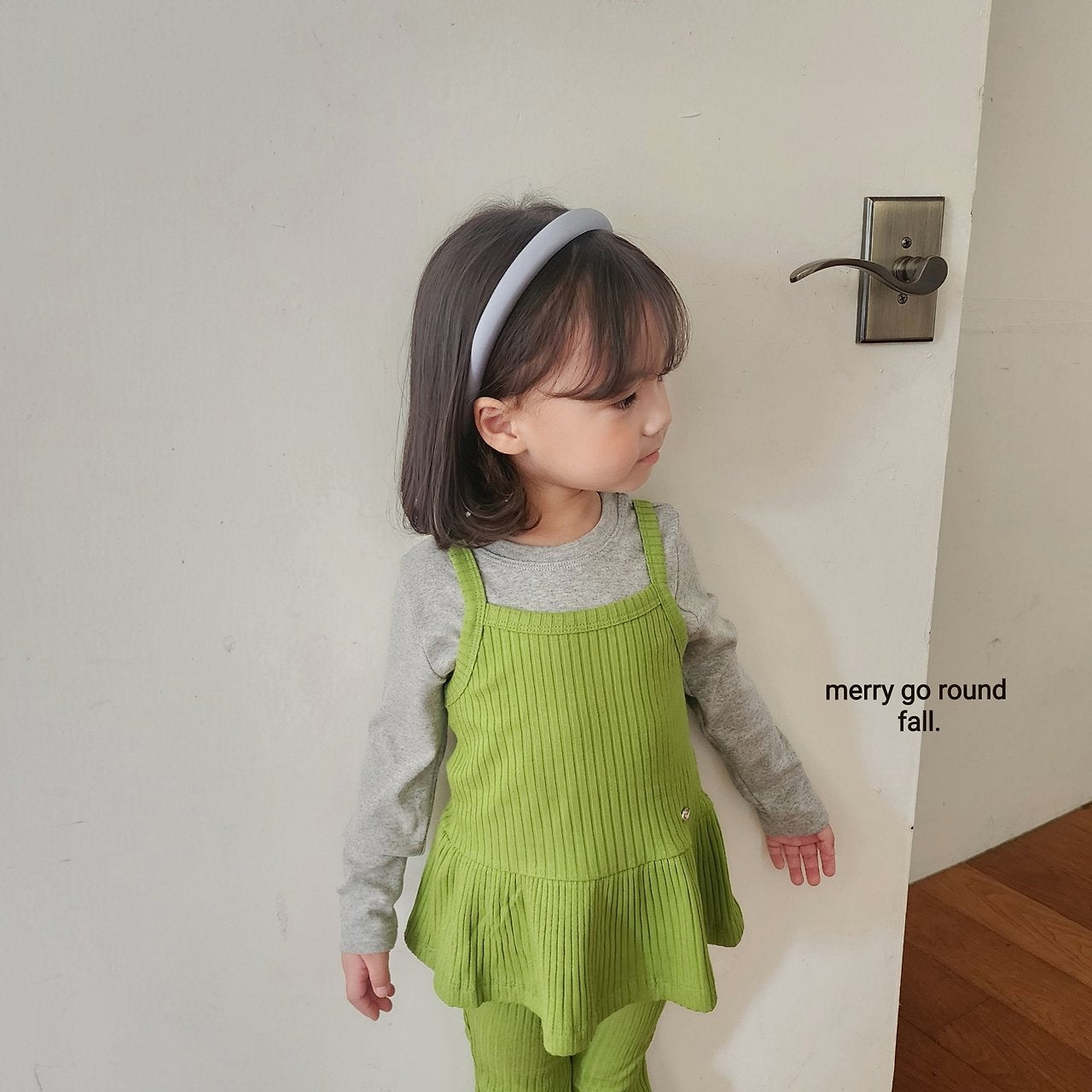 Daily Set (T-Shirt + Shirred Camisole)-merry go round-7