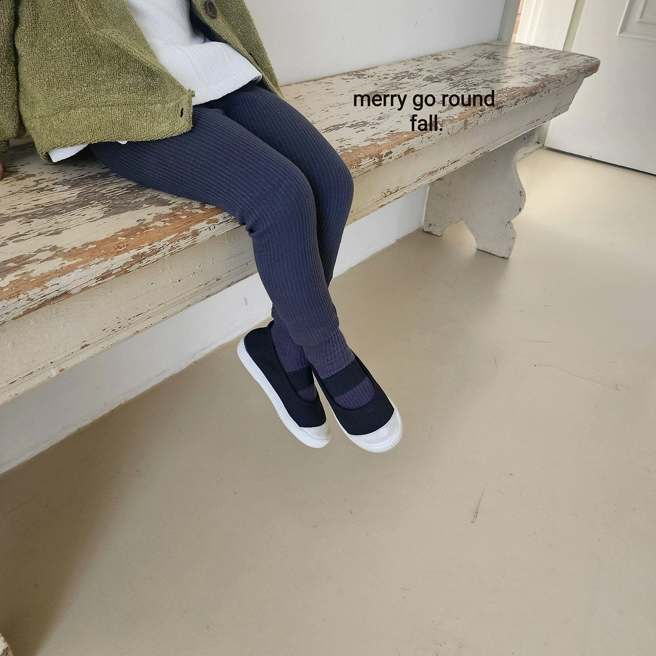 Maple Leggings-merry go round-1