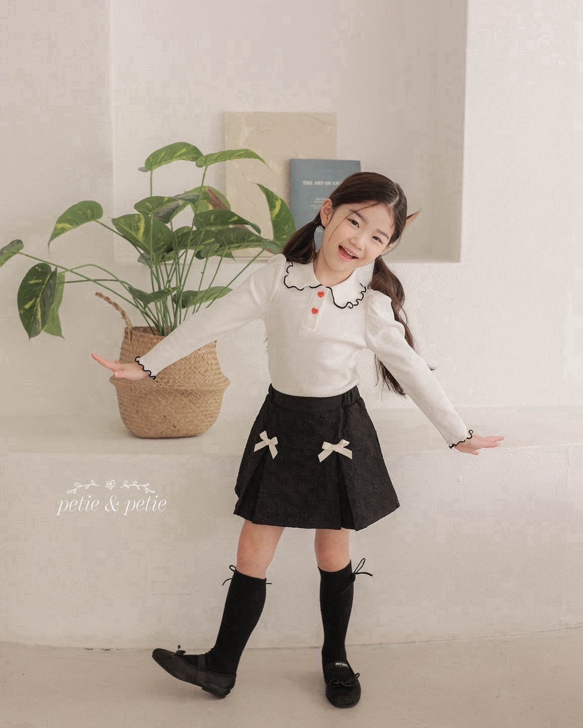 Bene Collar T-Shirt-petit petit-52