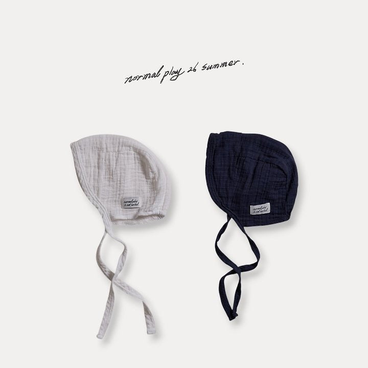 lovely bonnet-normalplay-20