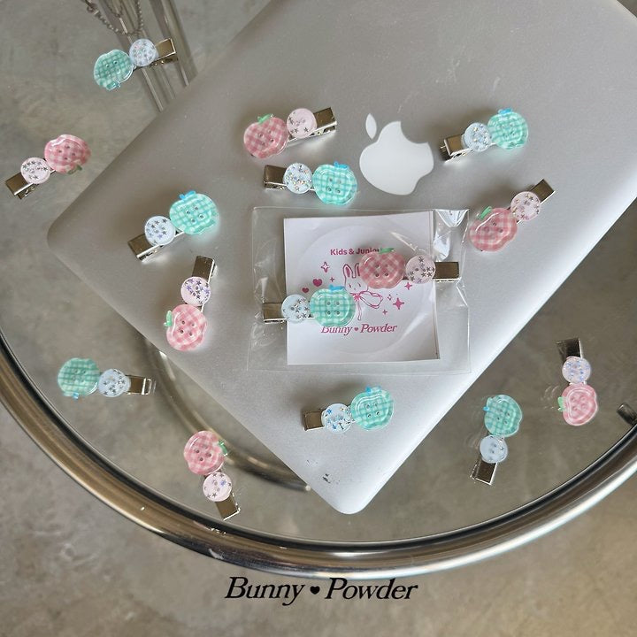 button pin -bunnypowder-104