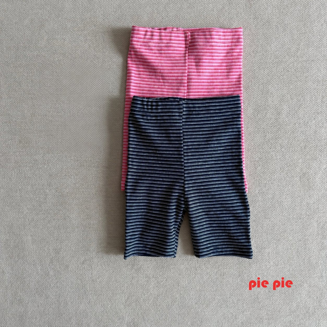 Strawberry Milk Leggings - pie-10