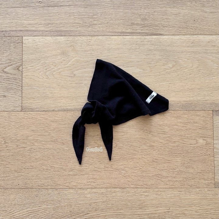 Love Pompom Kerchief-fondue-1