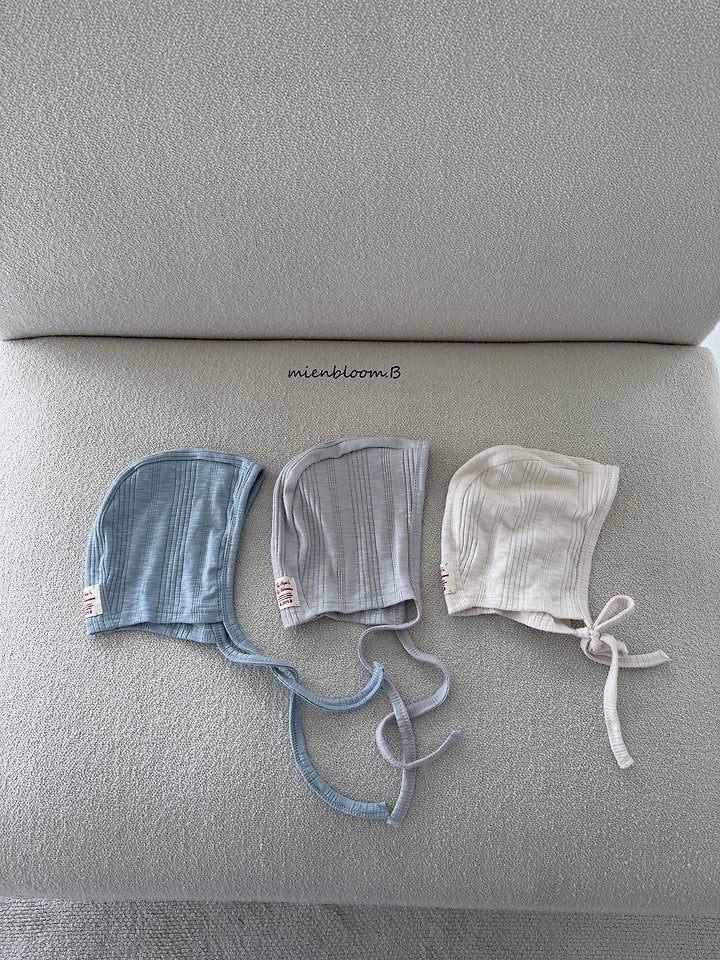 modal bonnet-mienbloom.B-53
