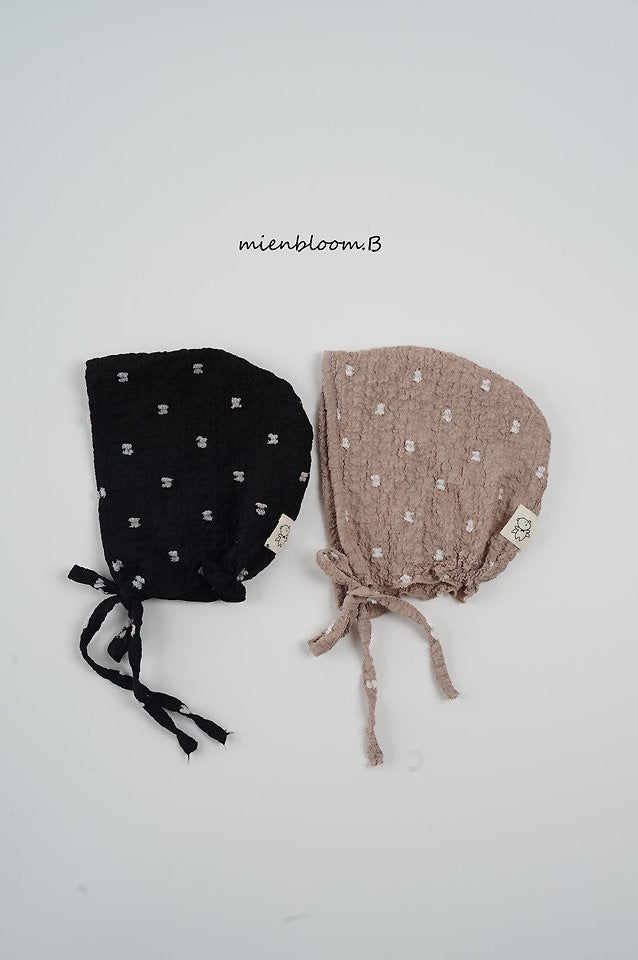 dot bonnet-mienbloom.B-54