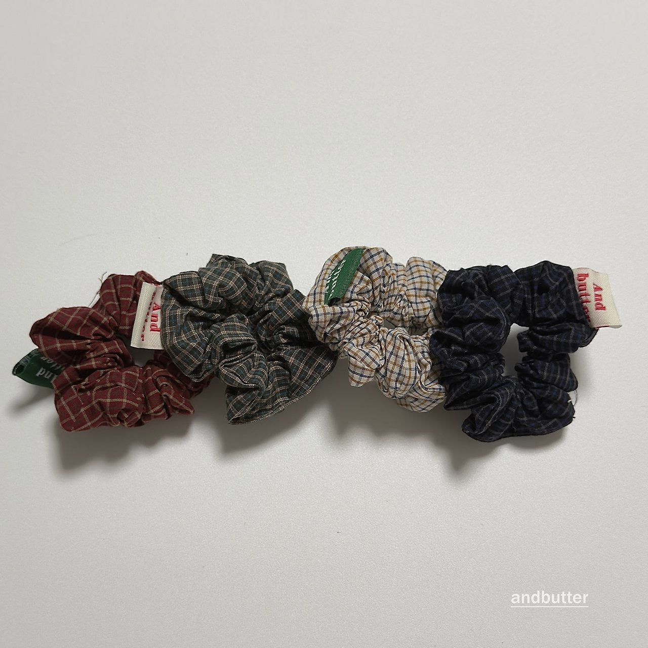 Classic Scrunchie-and butter-40