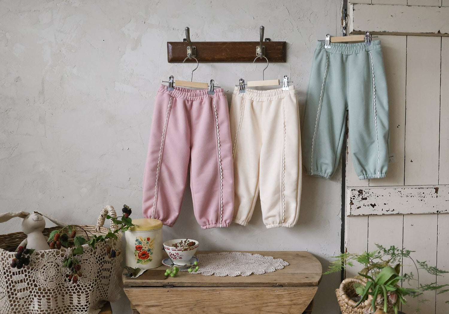 Biyotte Pants-FLO-27