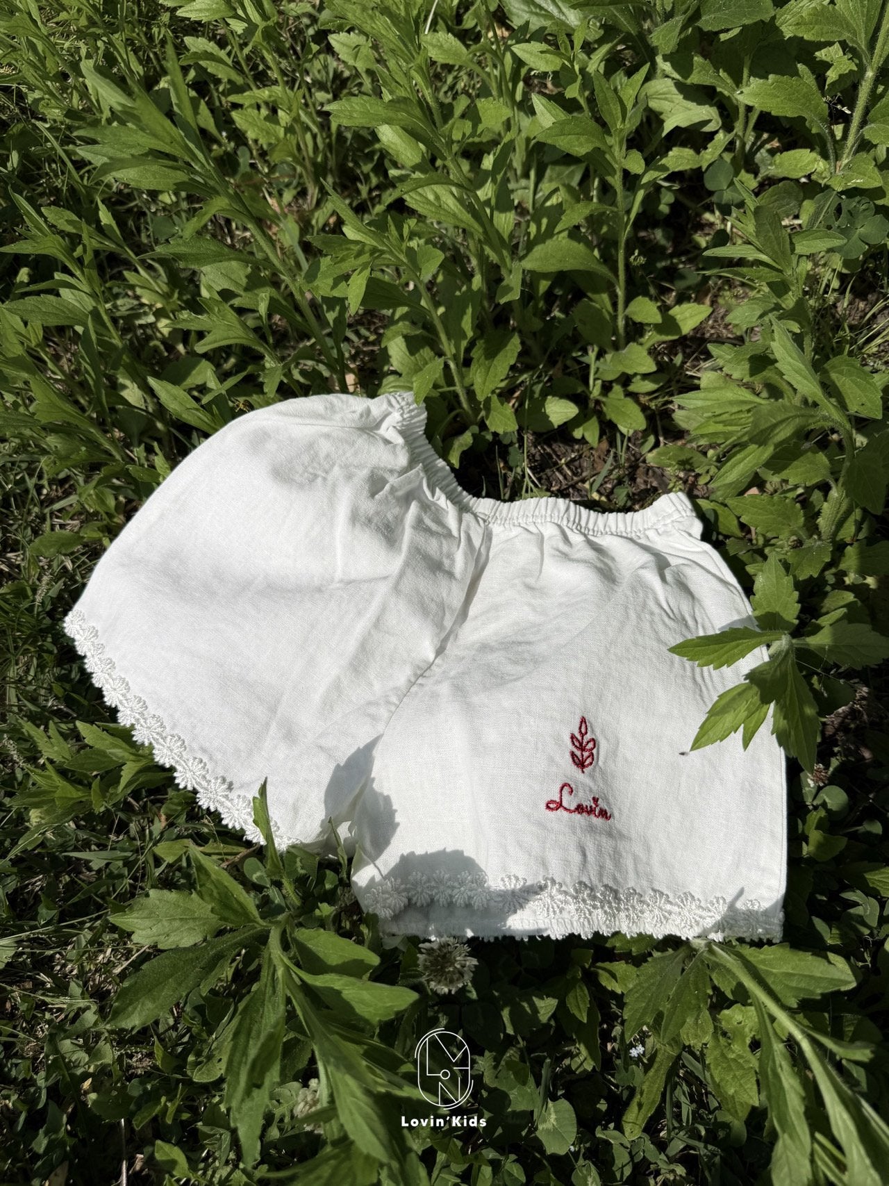 Blanc Embroidery Shorts-Lovin-2-8