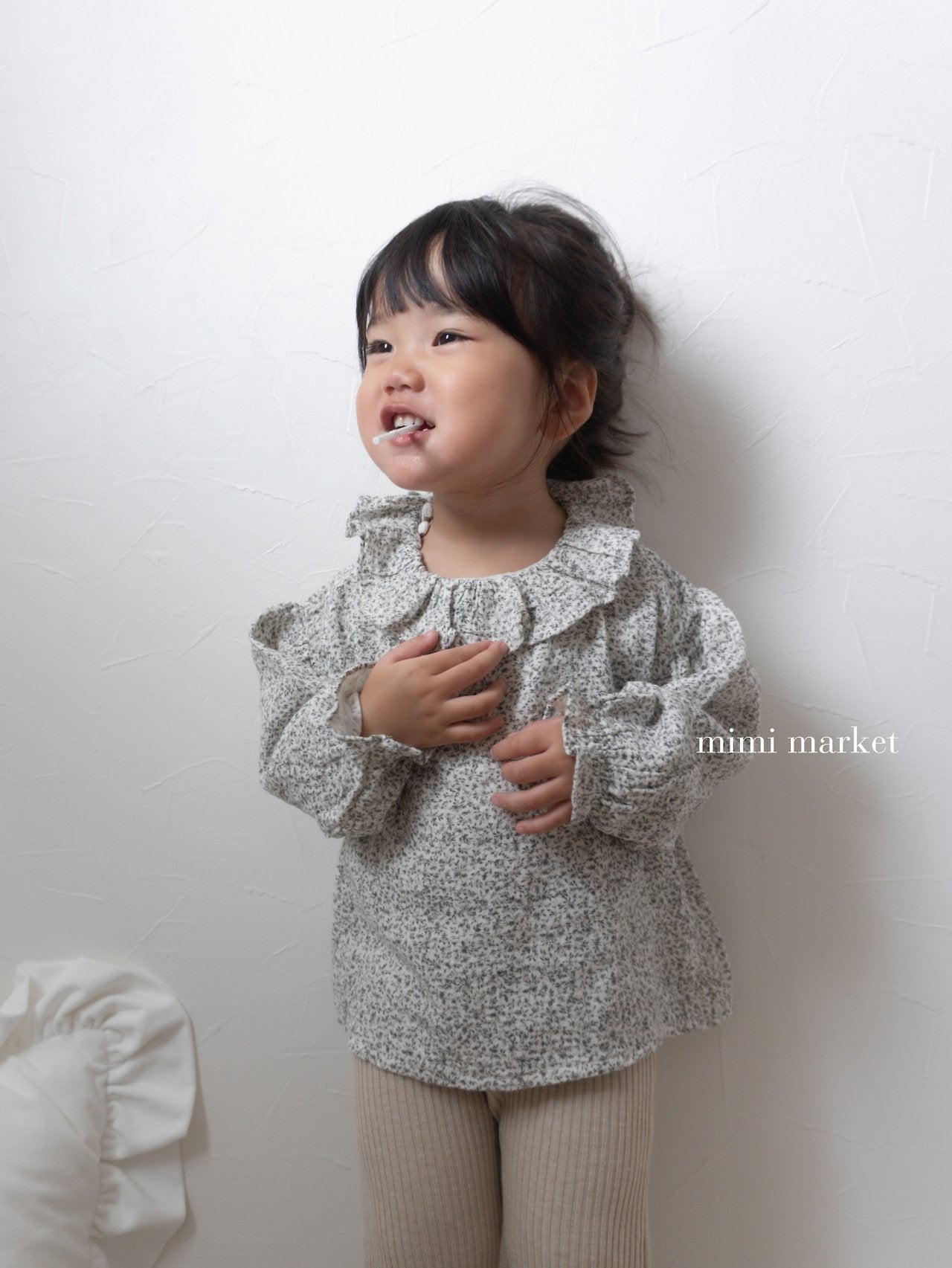 Pleated Collar Blouse-mimi-market-4
