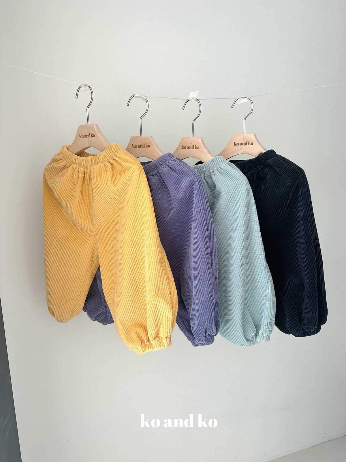 Bubble Corduroy Bloomers-ko and ko-3