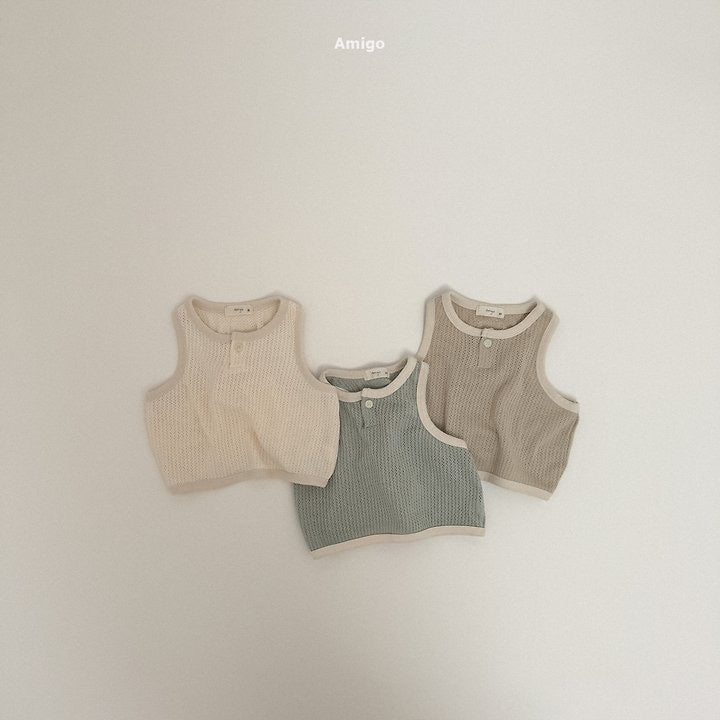 Rain Rashguard Sleeveless Top-amigo-43