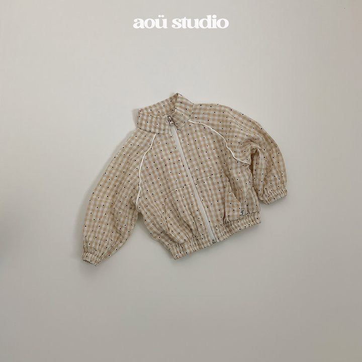 Reco Windbreaker-aou-studio-10