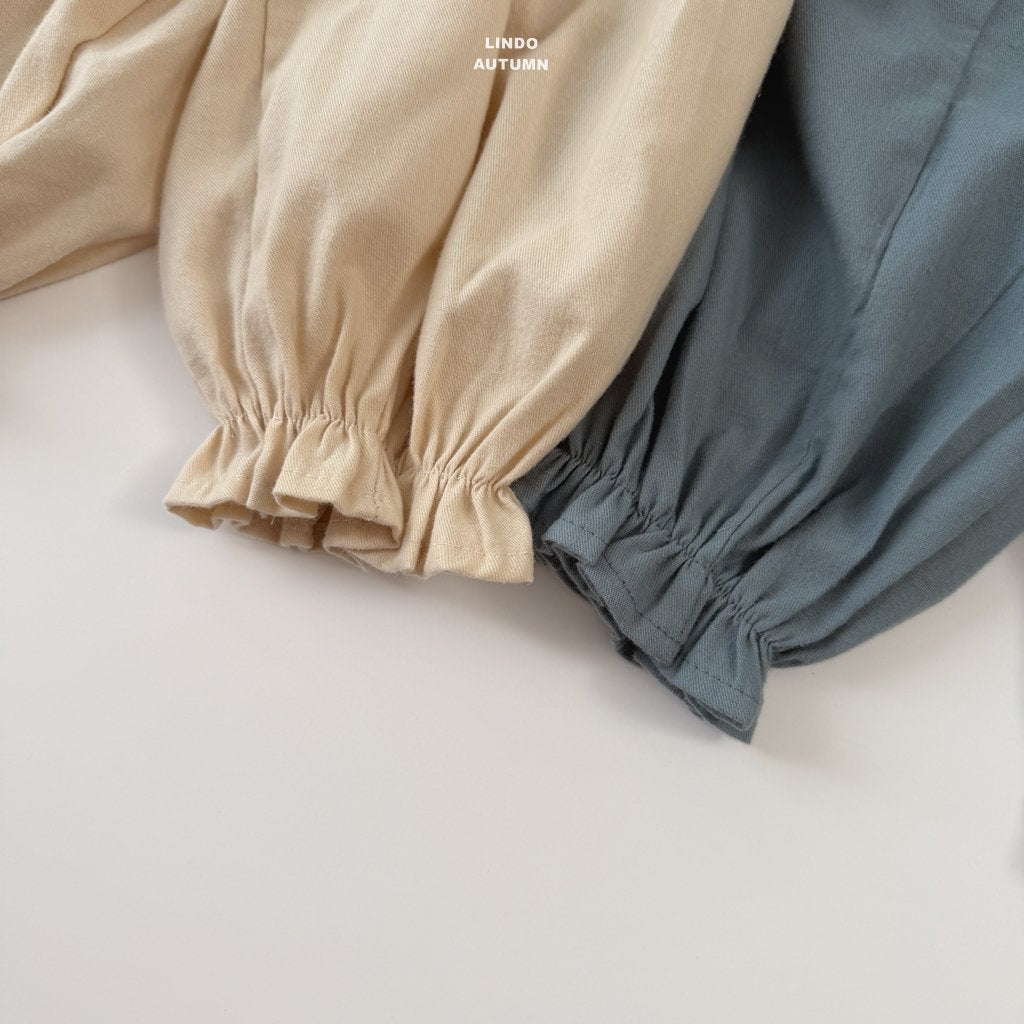 Frill Jogger Pants-LINDO-26