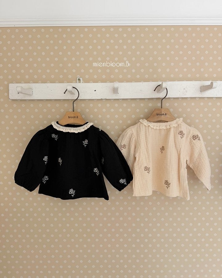 Rose Embroidery Blouse-mienbloom.B-21