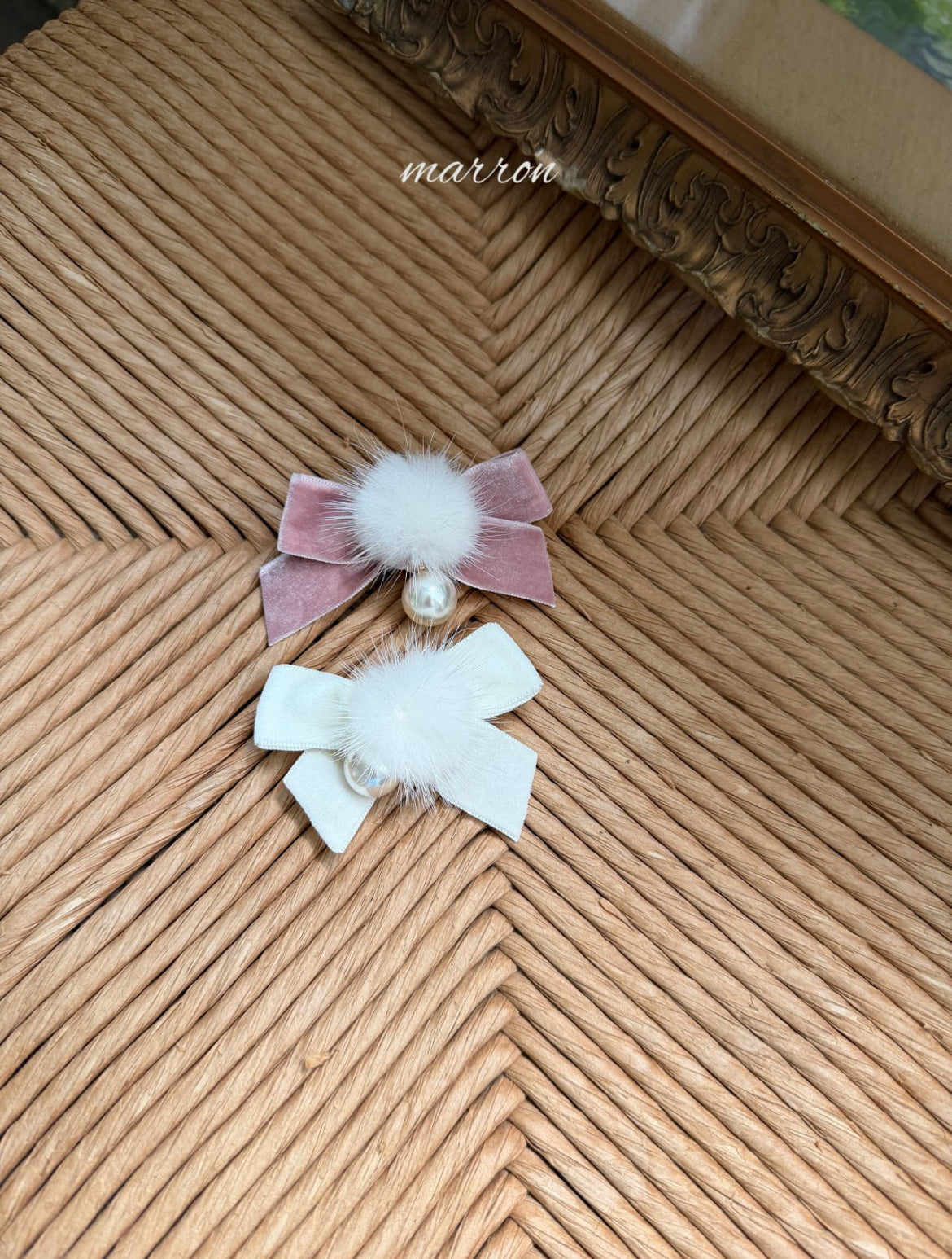Mink Brooch-Marron-64