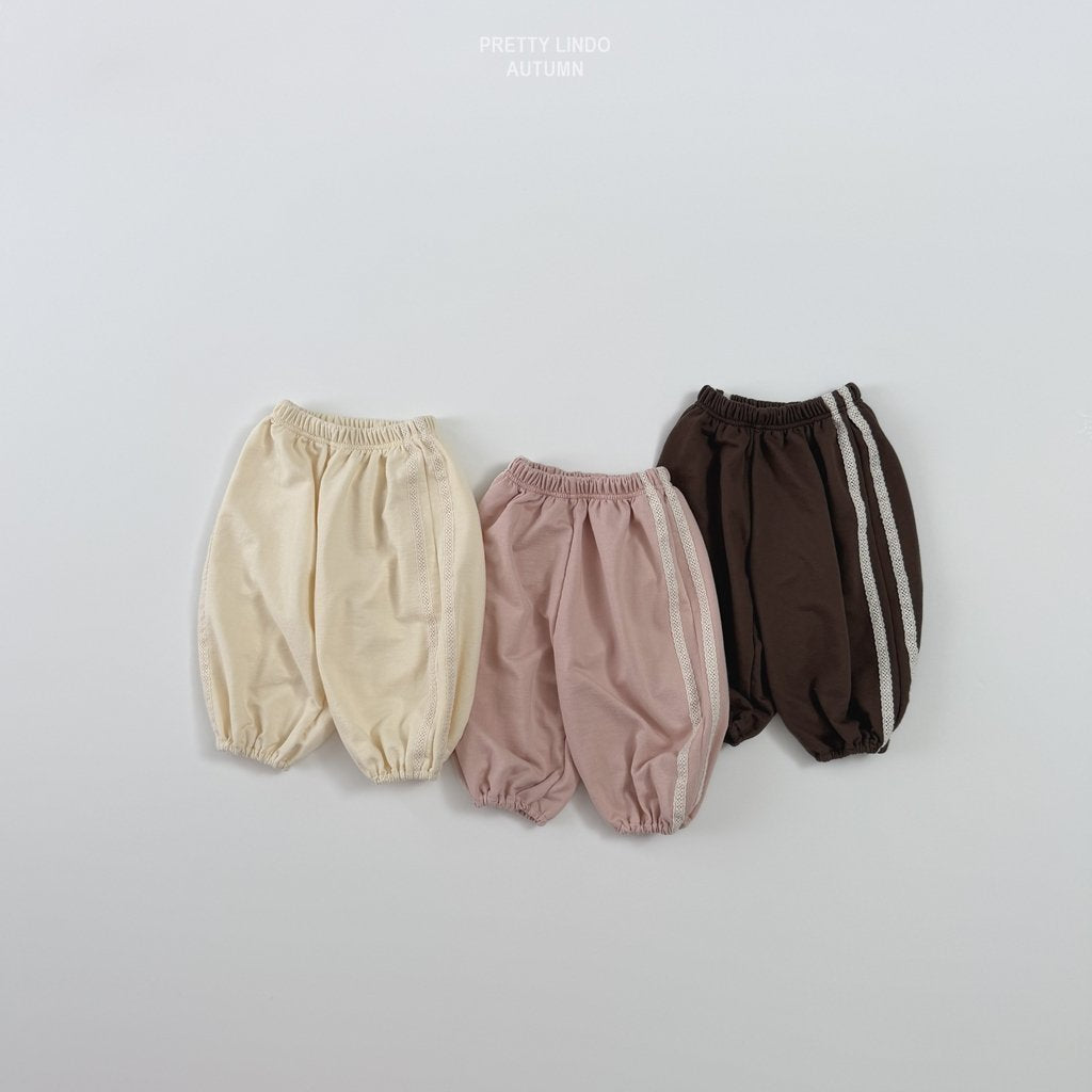 Tutu Lace Jogger-LINDO-12