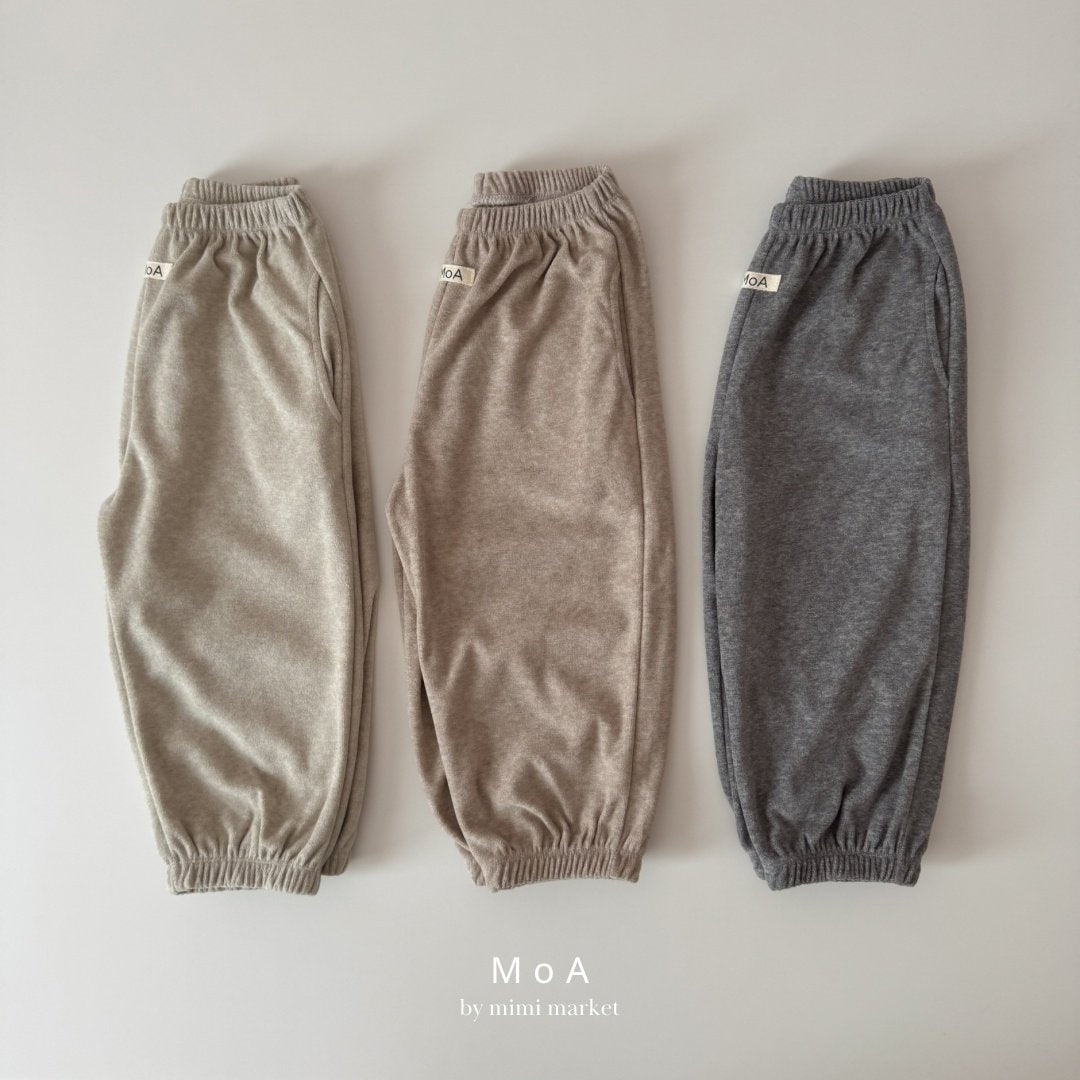 Dongle Pants-MoA-14