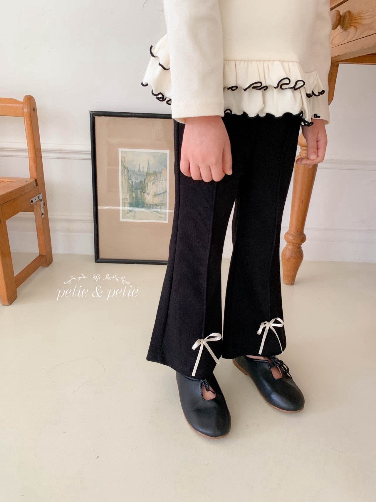 Pearl Ribbon Flare Pants-petit petit-35