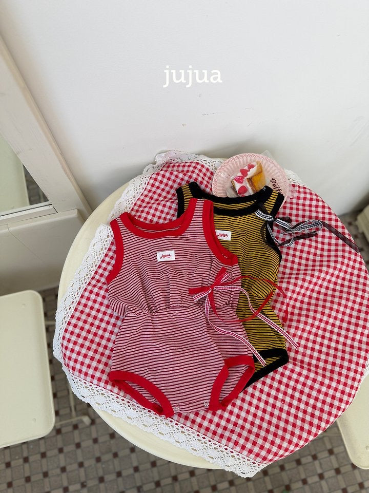 striped suit -jujua-22