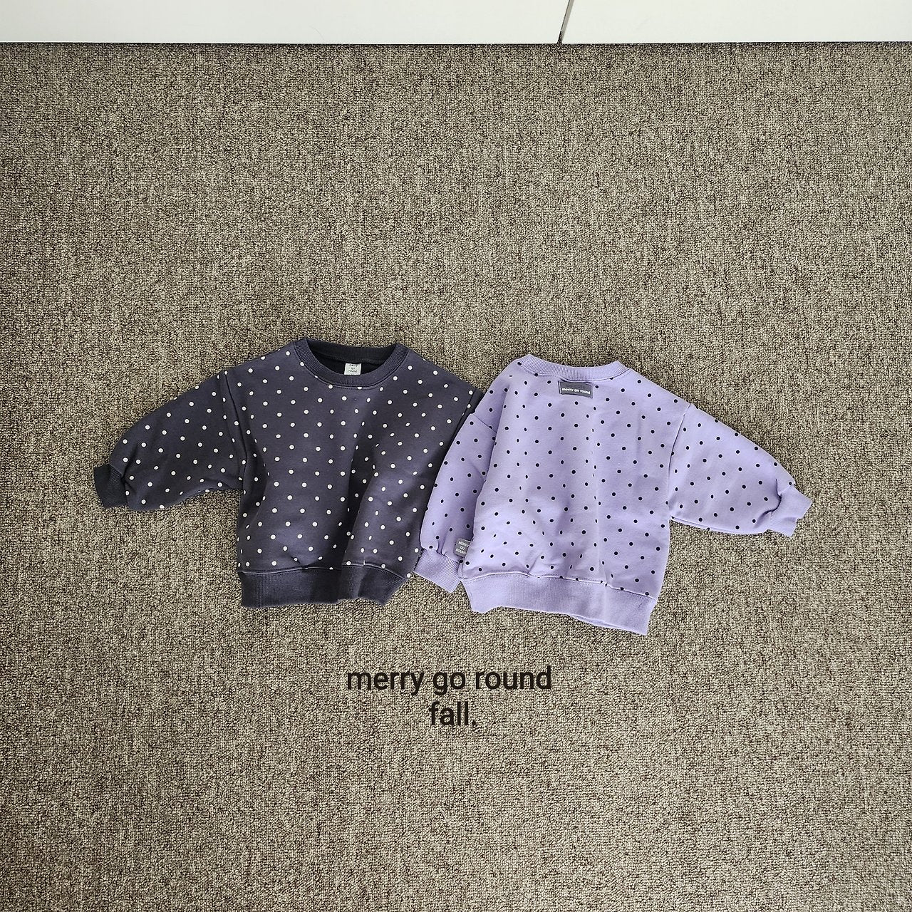 Toy Dot Sweatshirt-merry go round-18