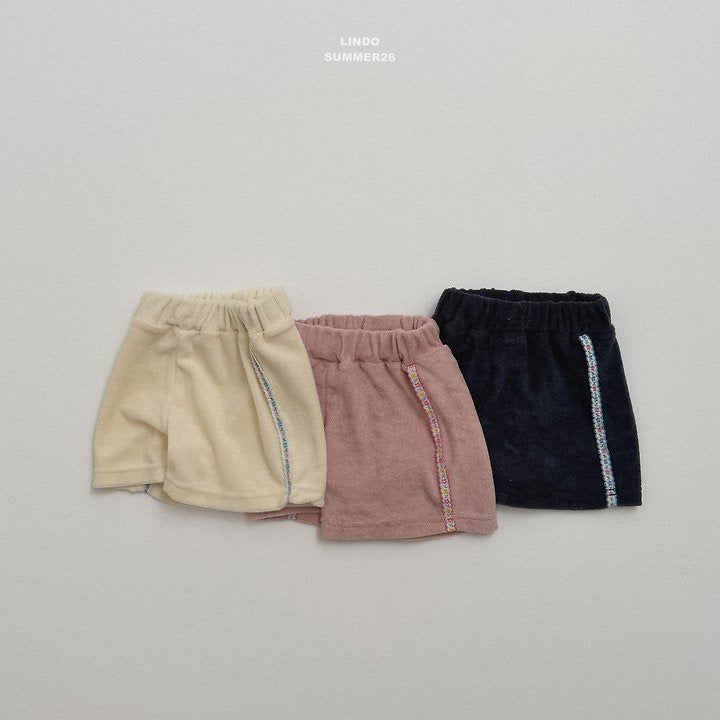 Flower Shorts - LINDO-2-27