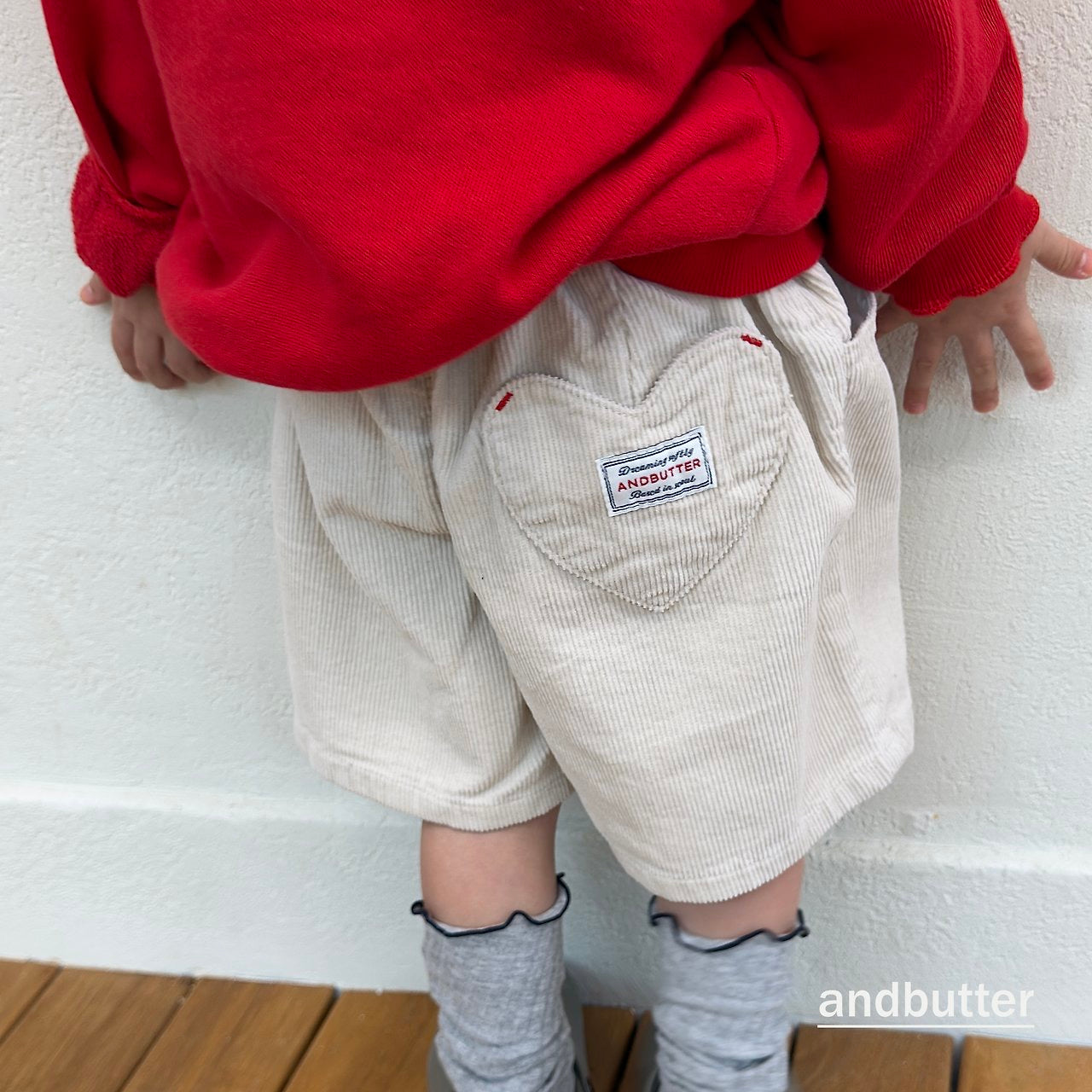 Heart Pocket Corduroy Shorts-and butter-28