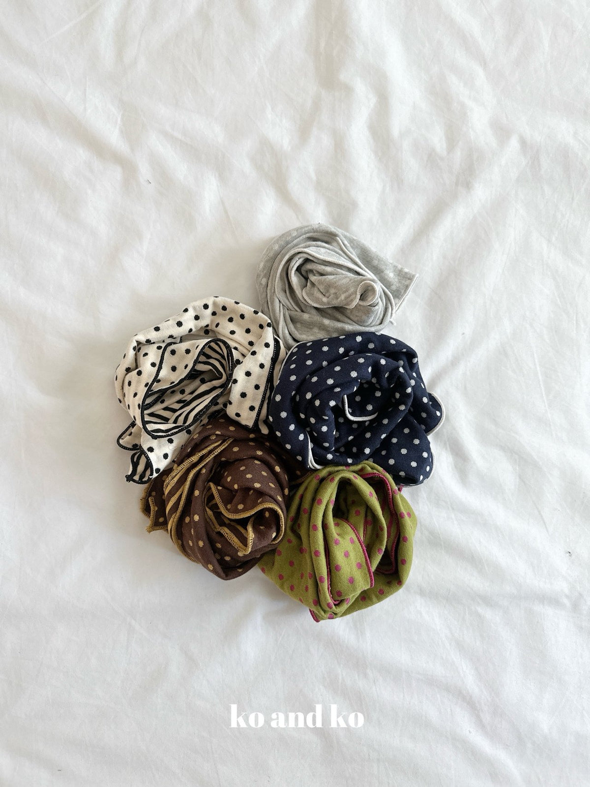 Dot Scarf-Ko and Ko-3