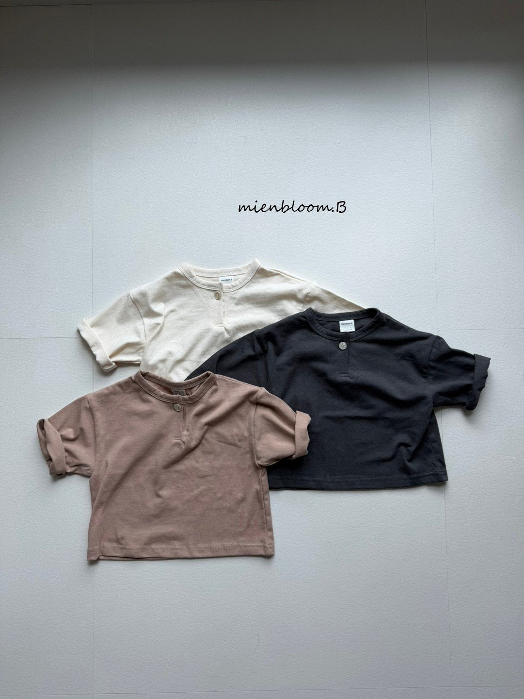 Button Tee-mienbloom.B-11