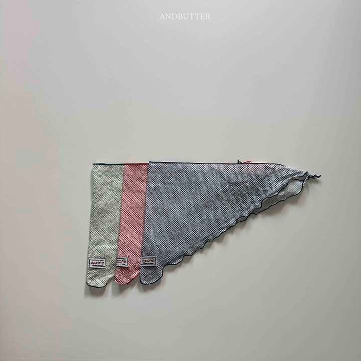 Forest Kerchief-and butter-11