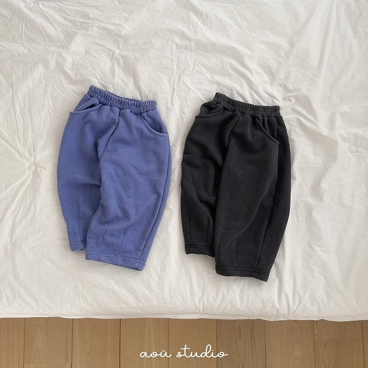 Pig Pants-aoü studio-4