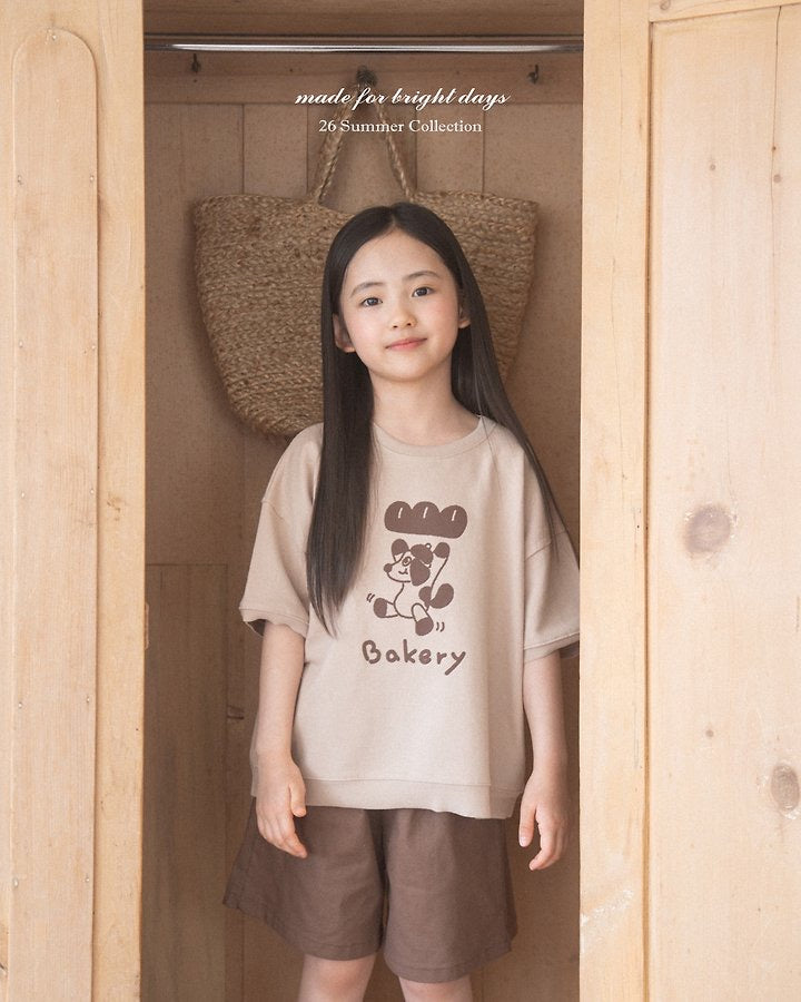 Bakery Sweatshirt-anggo-5