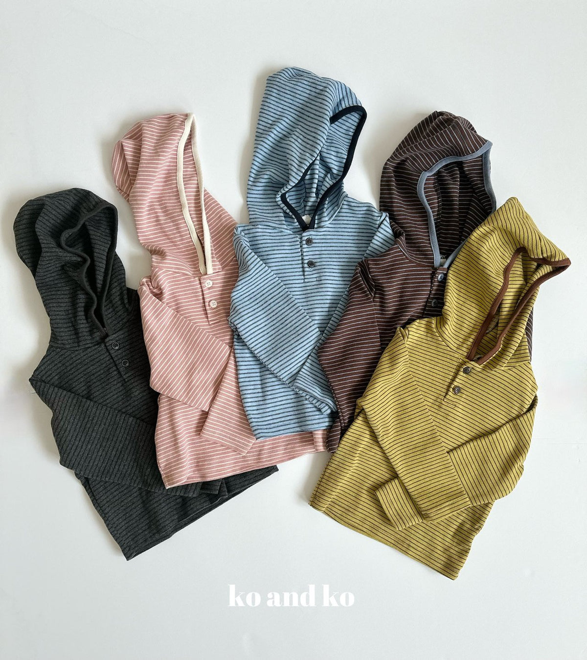 Stretchy Hood-ko and ko-10
