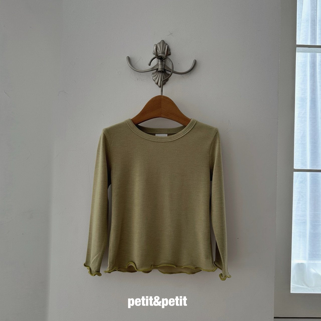 Soft Plain T-Shirt-petit petit-38