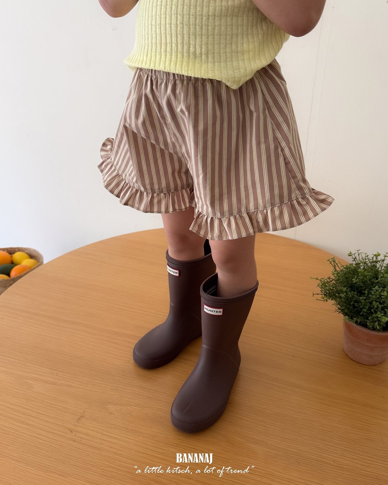 Laura Stripe Shorts-banana.j-2-14