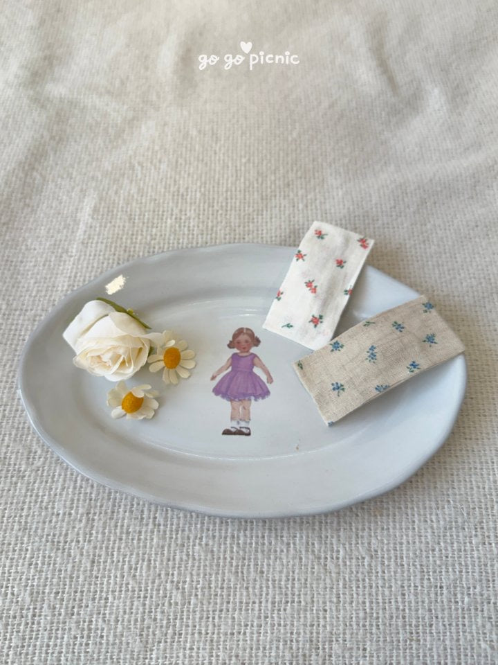 momo hairpin-go go picnic-24