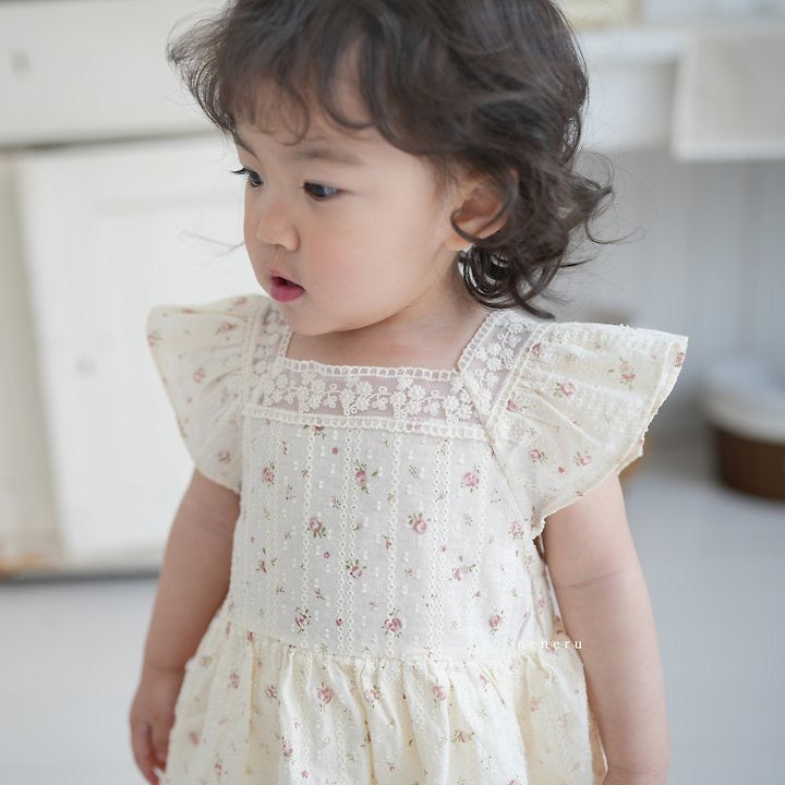 Emira Suit-neneru-19