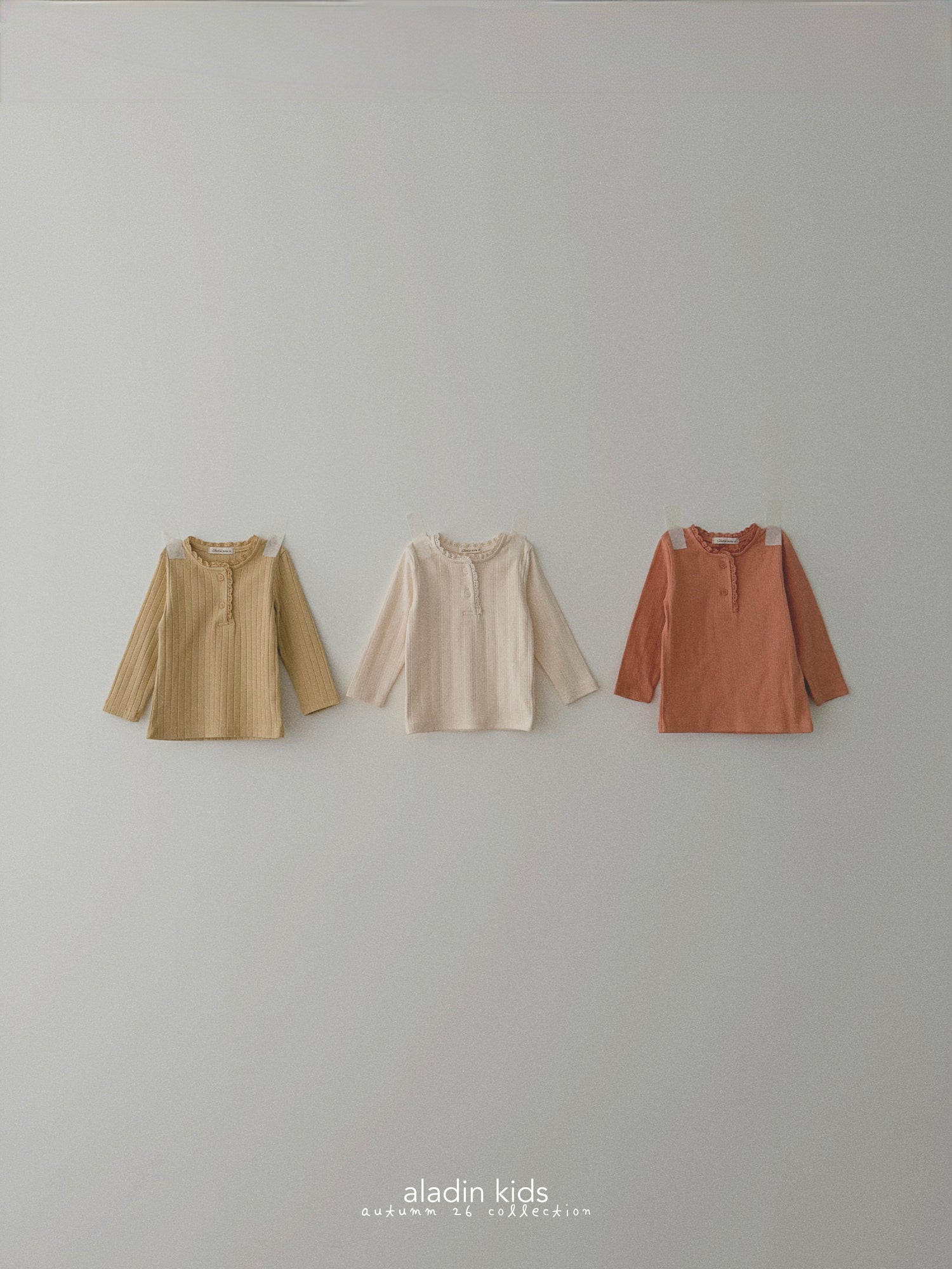 Delicate Button Tee-aladin kids-7