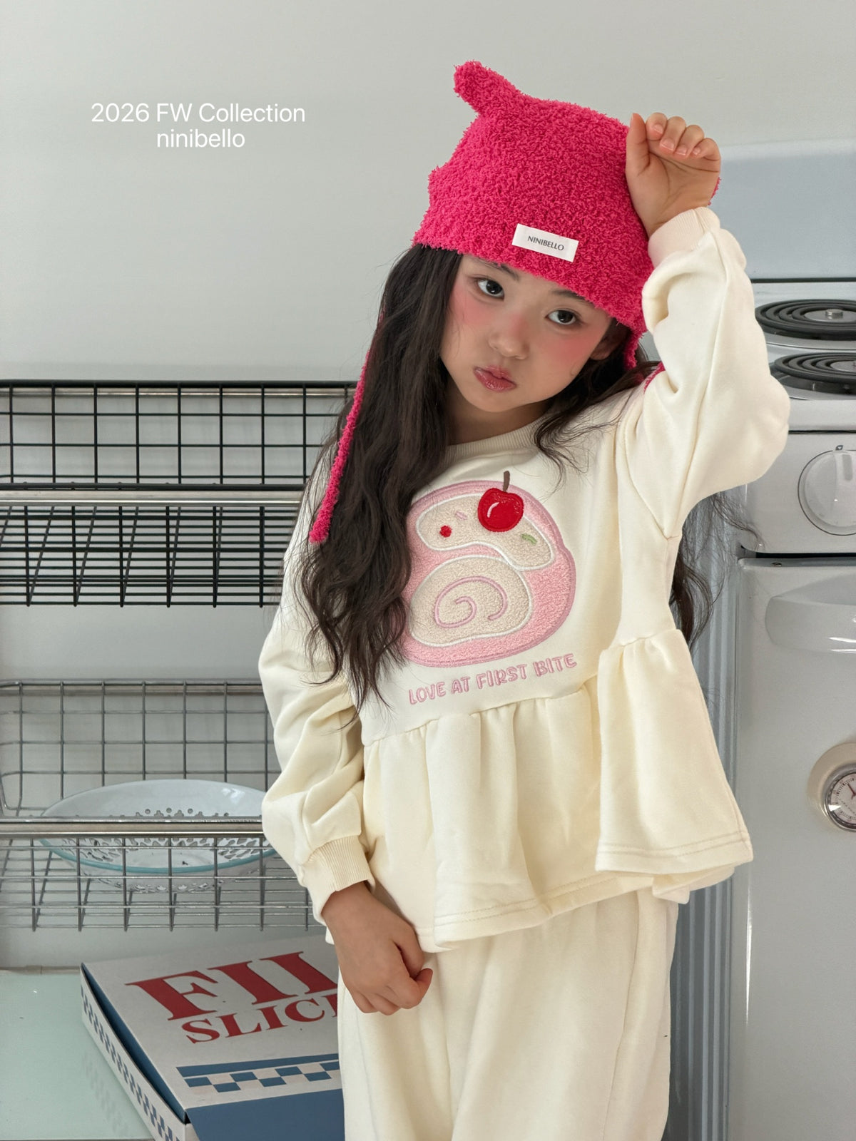 Roll Cake Frill Sweatshirt-ninibello-11