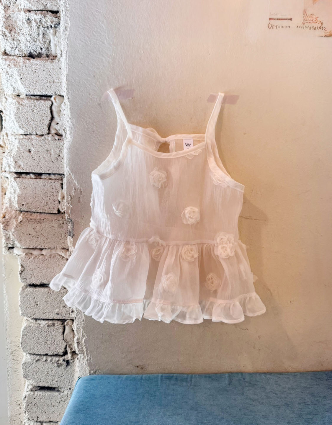 Rose Frill Sleeveless Blouse-momoann-1