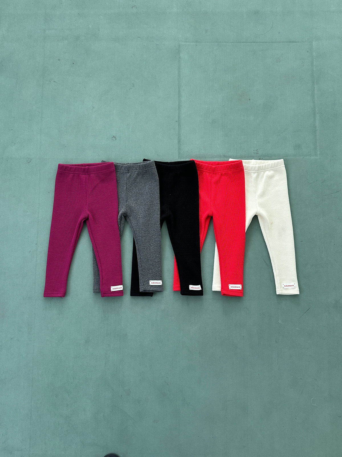 Essential Label Leggings-kikimora-24