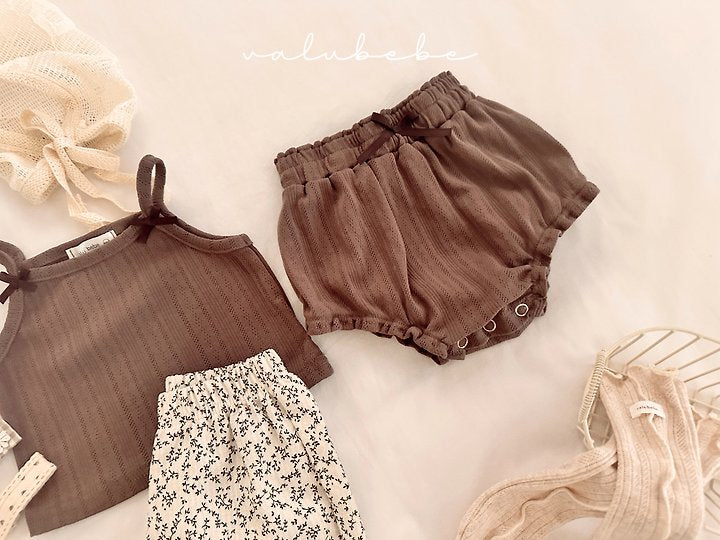 ｜即納｜lumi eyelet bloomer / valubebe
